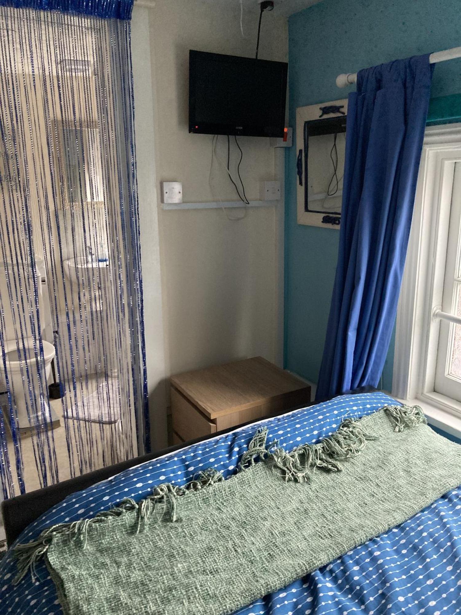 Acapulco Rooms Портсмут Екстер'єр фото